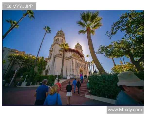 俄罗斯足球明星豪宅价值揭秘及排名分析让你大开眼界